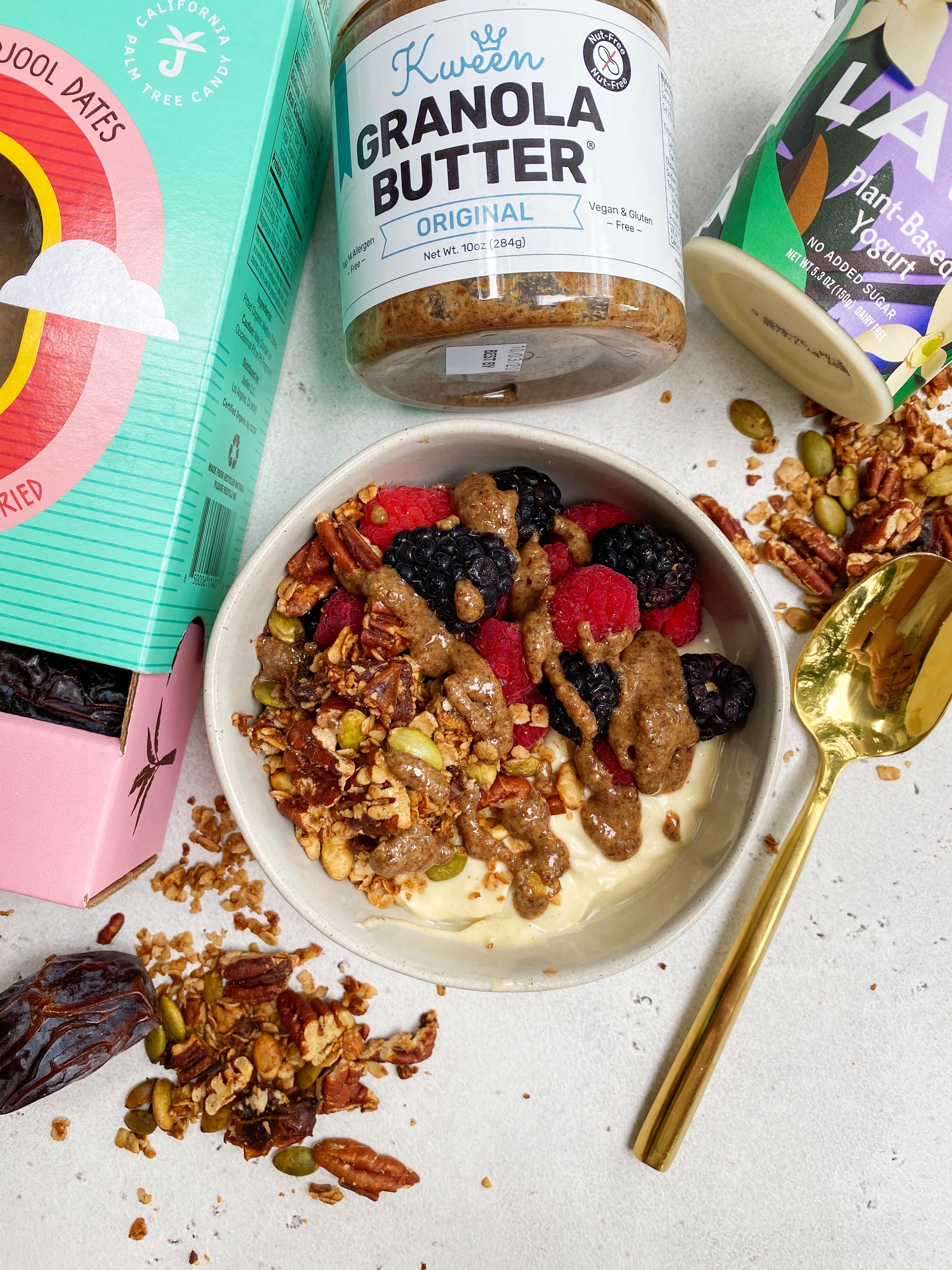 date-sweetened granola