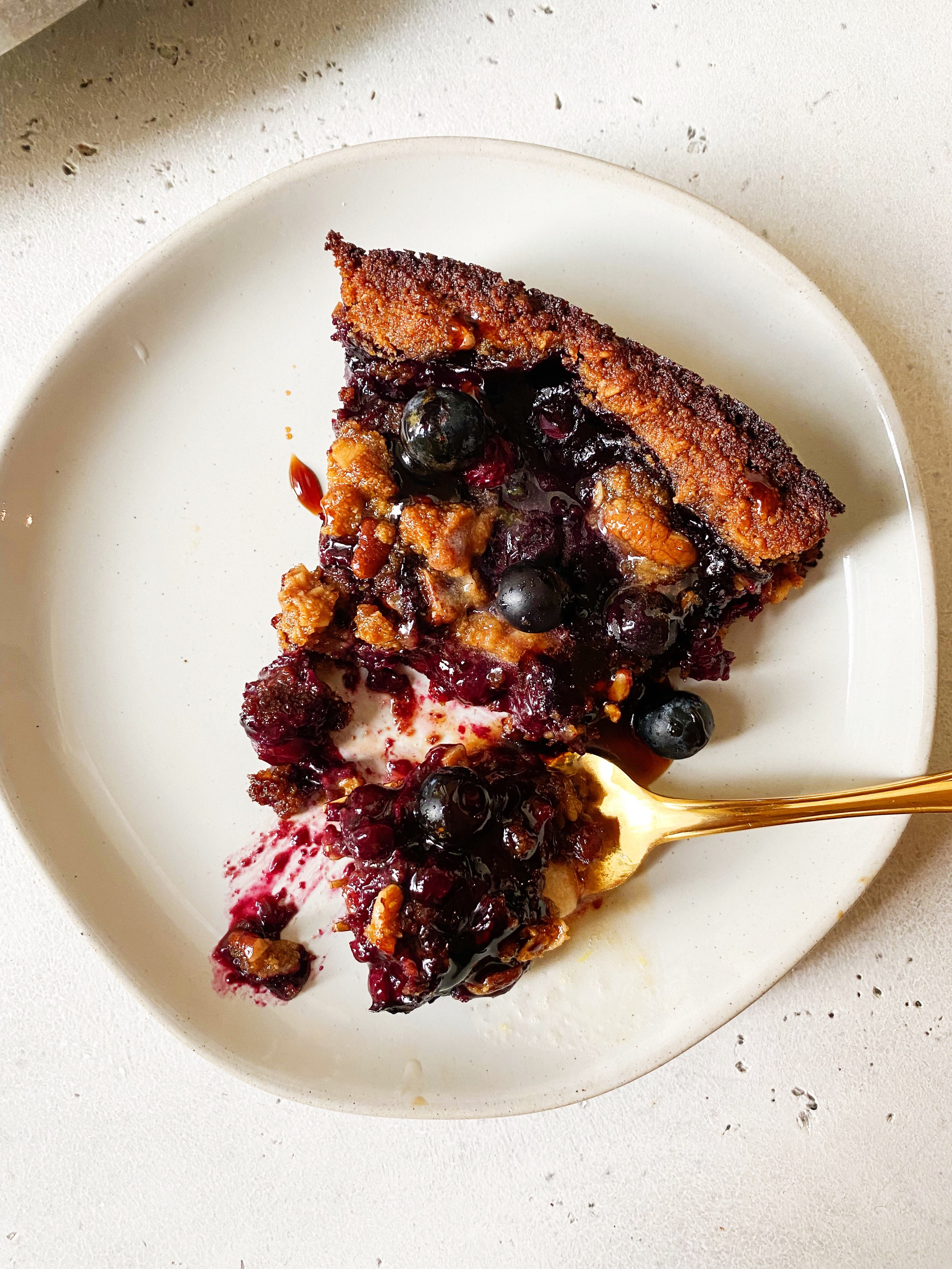 blueberry crumble pie