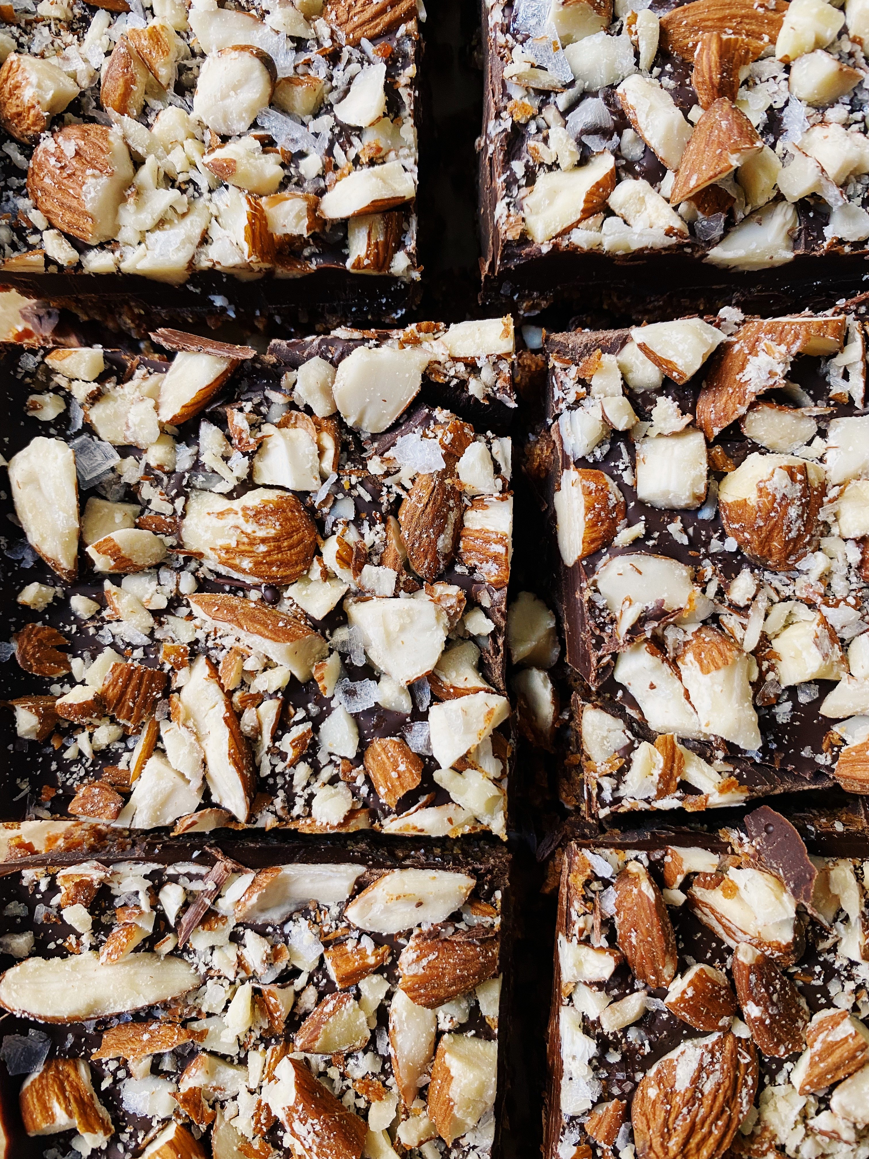 Chocolate Almond Cookie Bars