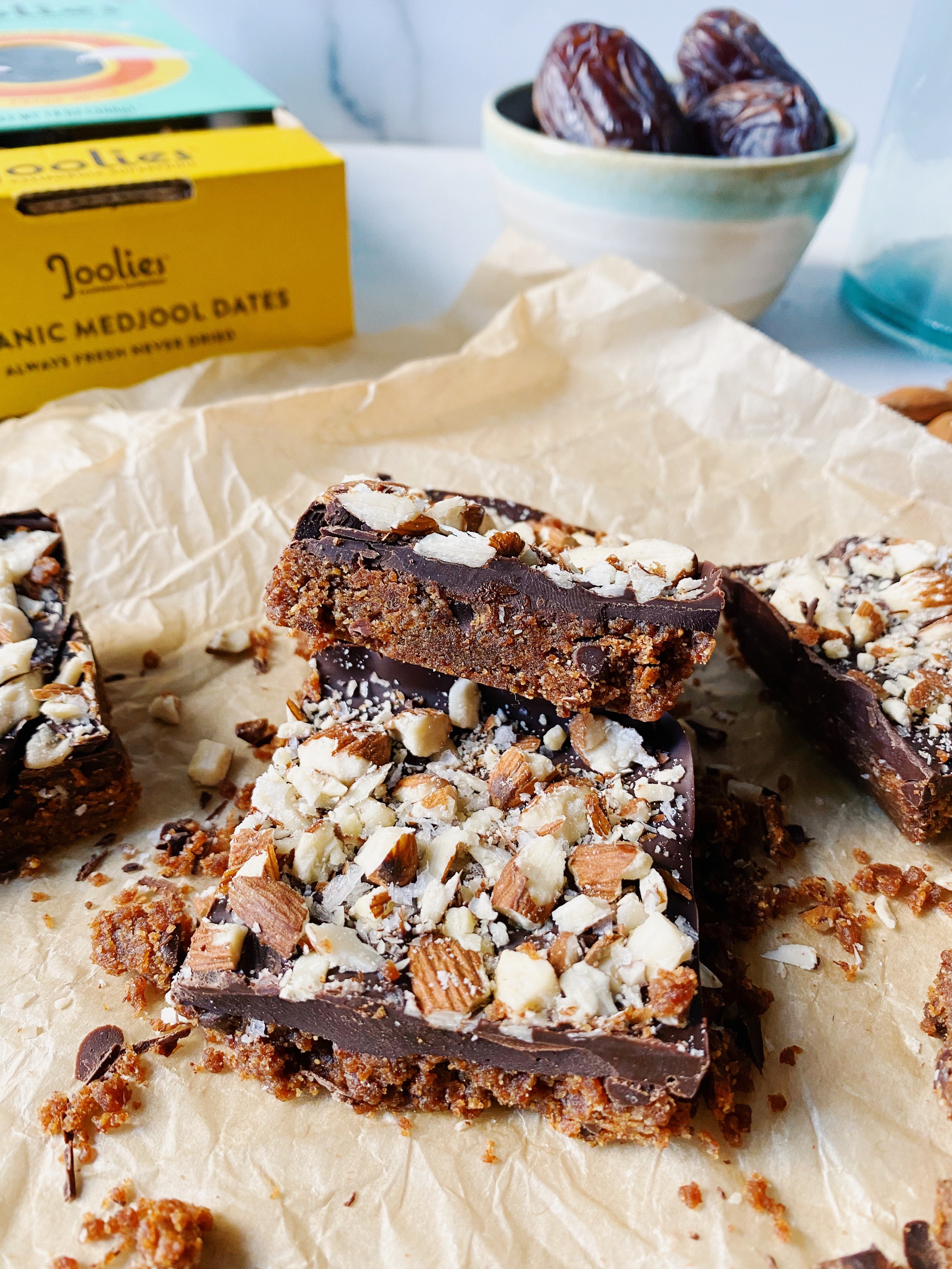 Chocolate Almond Cookie Bars