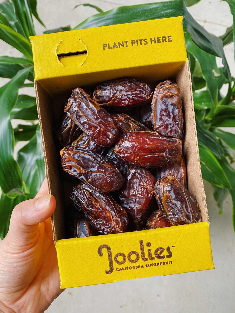 organic medjool dates