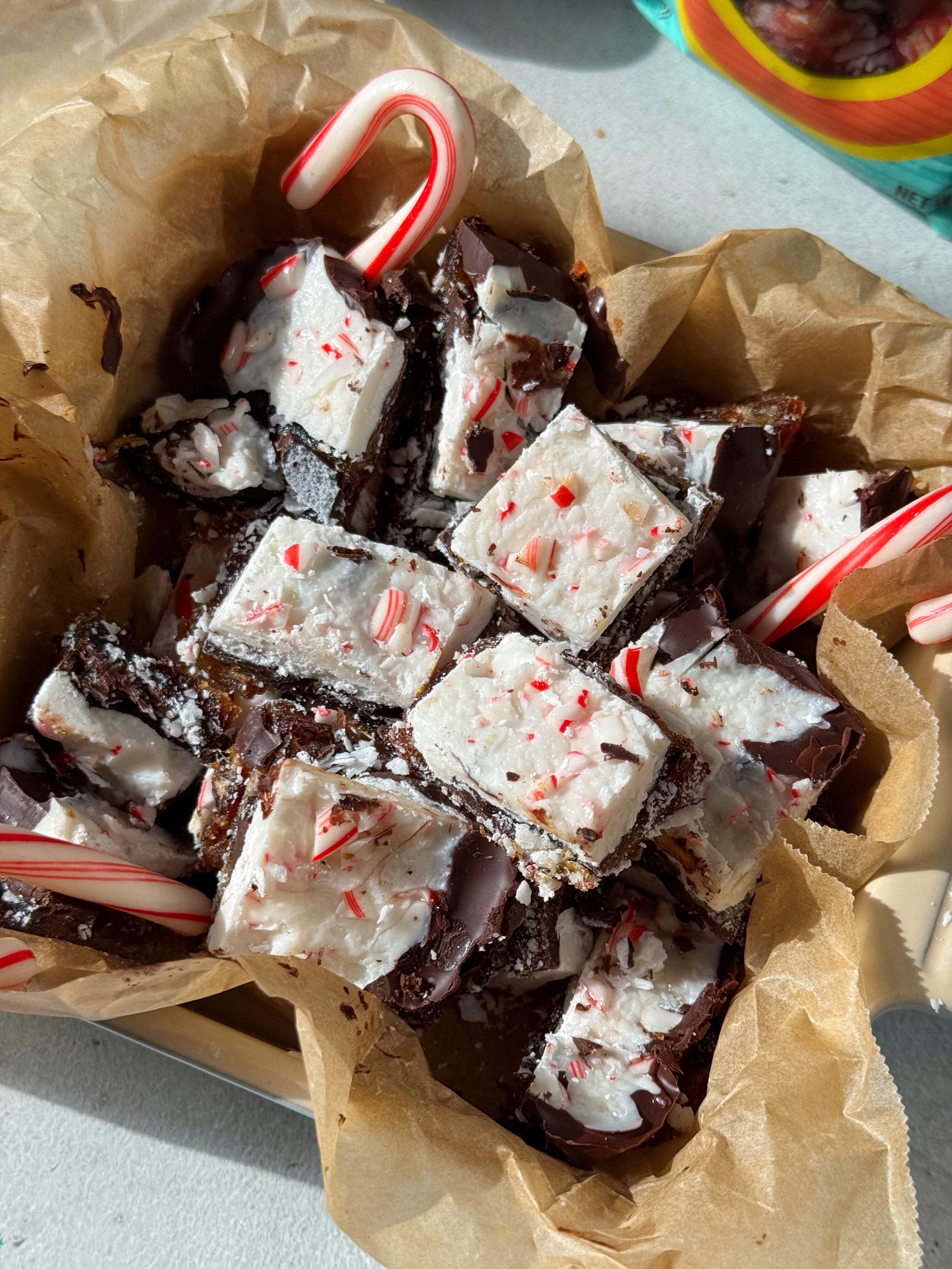 peppermint date bark